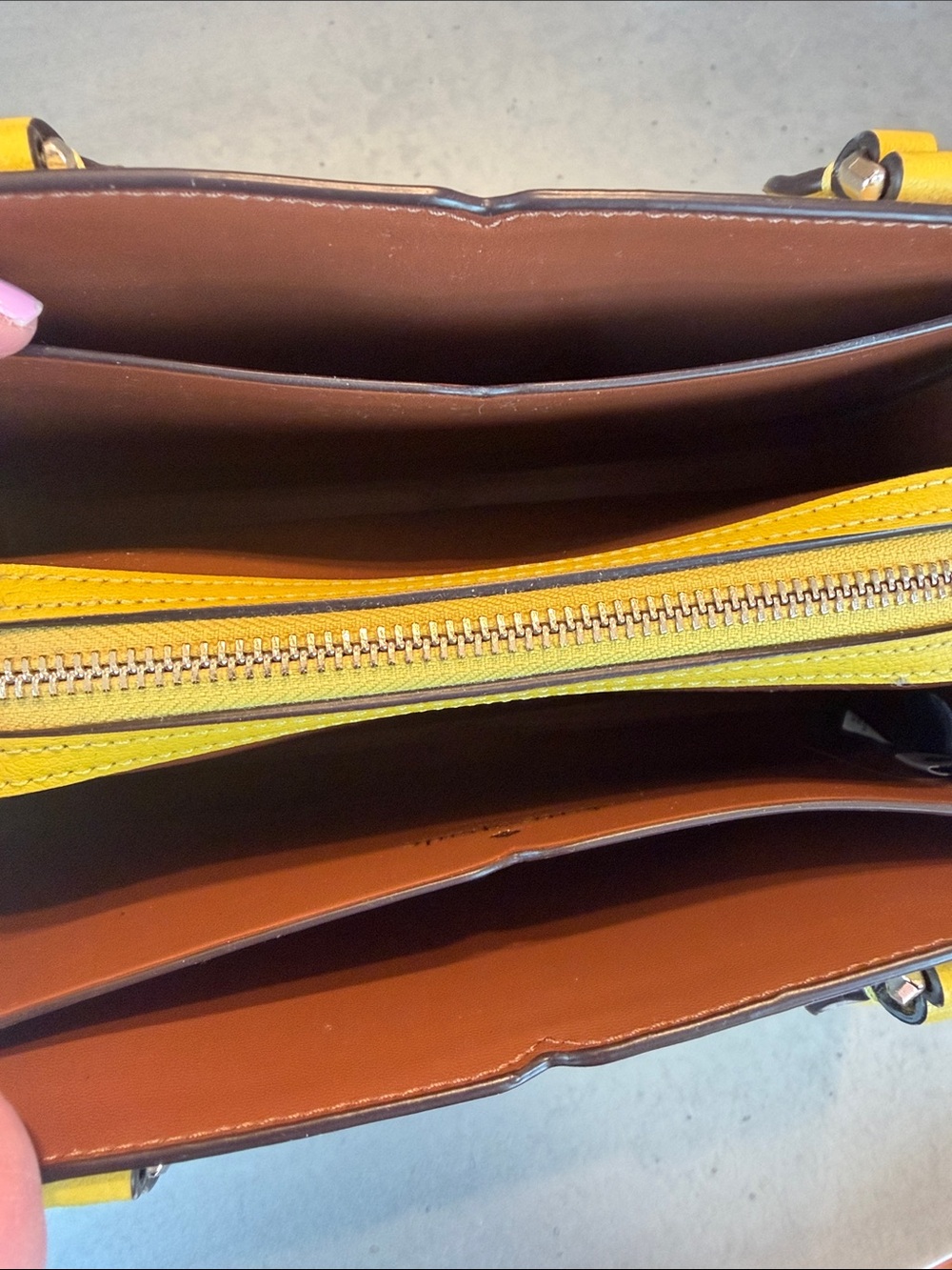 Kate Spade Tippy Small Triple Compartment Grain Leather Satchel In Chartreuse - Picture 8 of 13